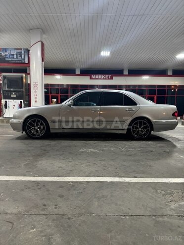 Mercedes E 270 2000, 382,000 km - 2.7 l - Bakı