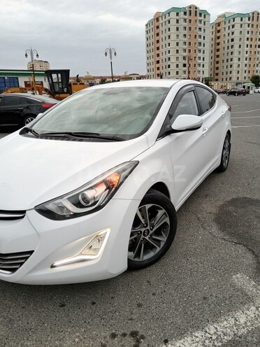 Hyundai Avante 2015, 177,200 km - 1.6 л - Bakı