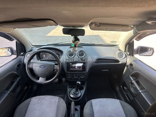 Ford Fiesta 2005, 191,000 km - 1.4 l - Bakı