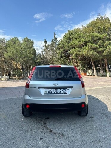Ford Fiesta 2005, 191,000 km - 1.4 l - Bakı