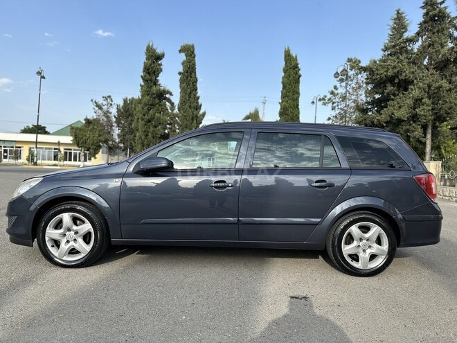 Opel Astra 2007, 215,000 km - 1.4 l - Zərdab