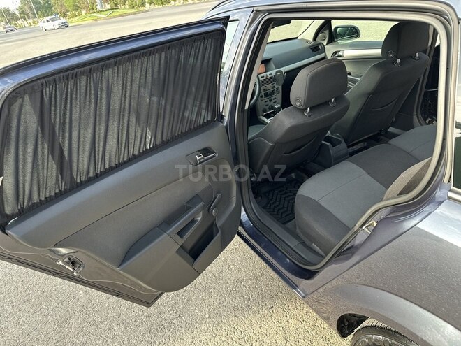 Opel Astra 2007, 215,000 km - 1.4 l - Zərdab