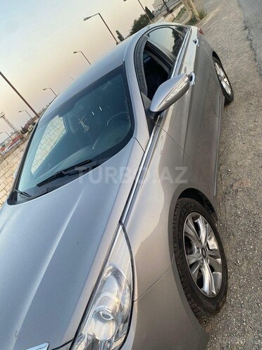 Hyundai Sonata 2009, 167,000 km - 2.0 l - Bakı