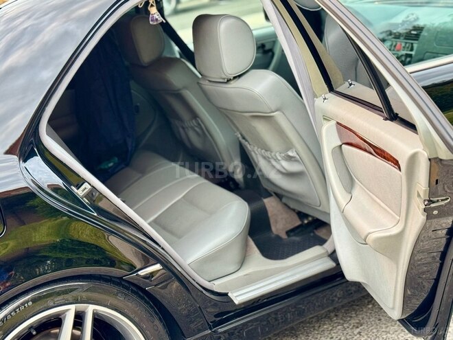 Mercedes C 230-7