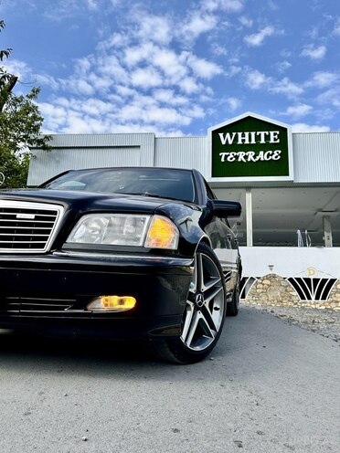 Mercedes C 230-18