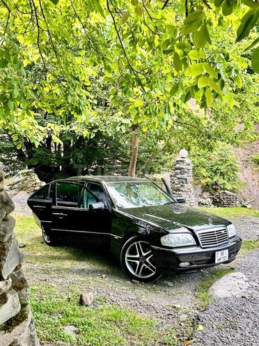 Mercedes C 230 2000, 317,041 km - 2.3 л - Bakı