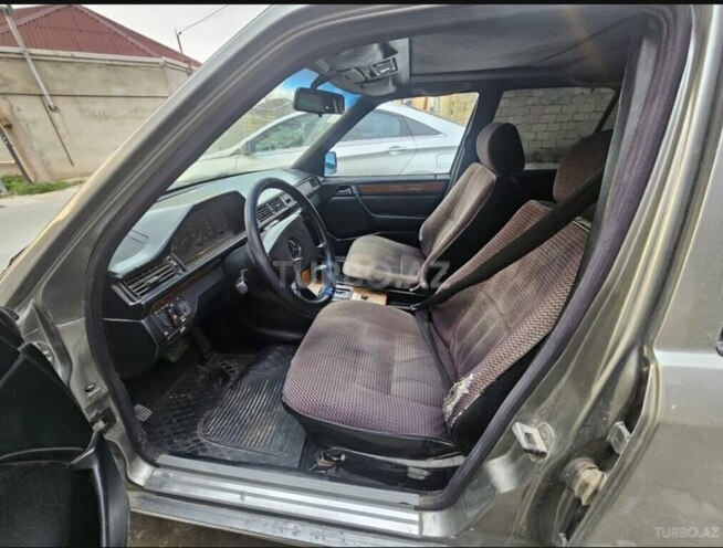 Mercedes E 300 d 1991, 369,000 km - 3.0 л - Bakı