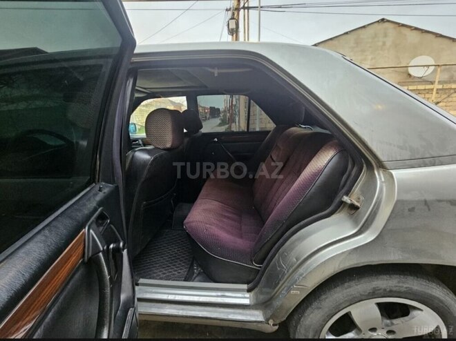 Mercedes E 300 d 1991, 369,000 km - 3.0 л - Bakı
