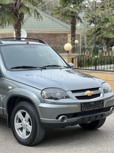 Chevrolet Niva 2018, 145,000 km - 1.7 l - Bakı