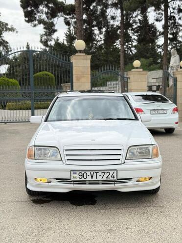 Mercedes C 230 1998, 352,584 km - 2.3 l - Biləsuvar