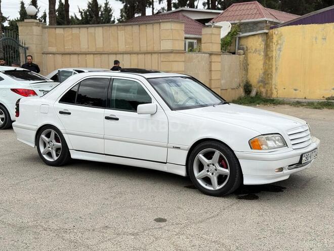 Mercedes C 230 1998, 352,584 km - 2.3 l - Biləsuvar