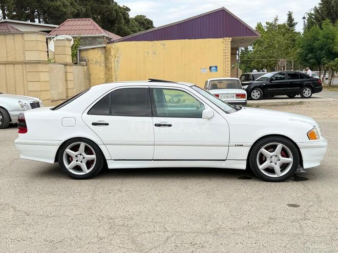 Mercedes C 230 1998, 352,584 km - 2.3 l - Biləsuvar
