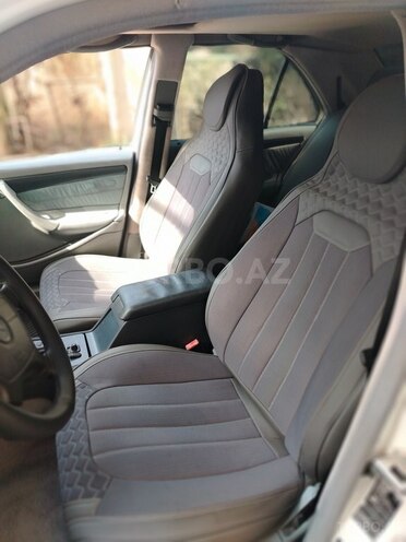 Mercedes C 230 1998, 352,584 km - 2.3 l - Biləsuvar