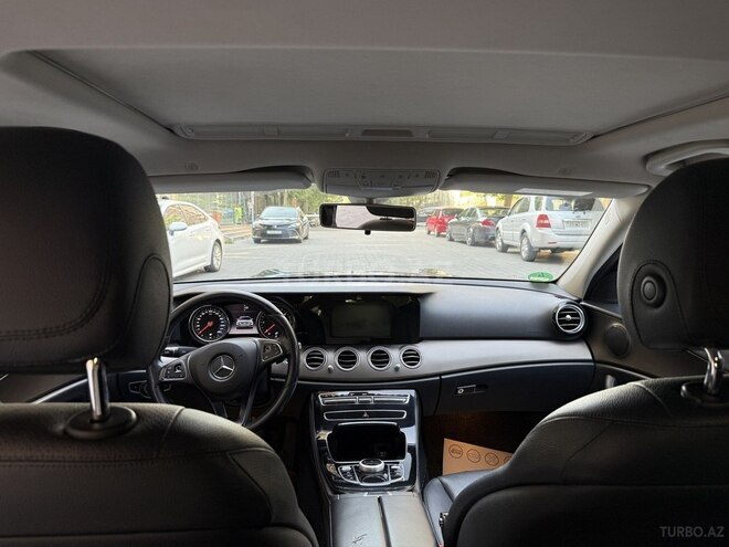 Mercedes E 200 d 2016, 211,112 km - 2.0 l - Bakı
