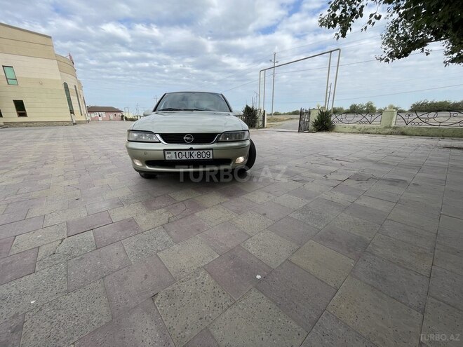 Opel Vectra 1996, 350,000 km - 1.8 l - Bakı