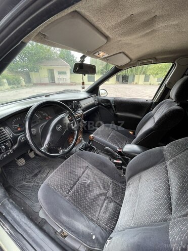 Opel Vectra 1996, 350,000 km - 1.8 l - Bakı
