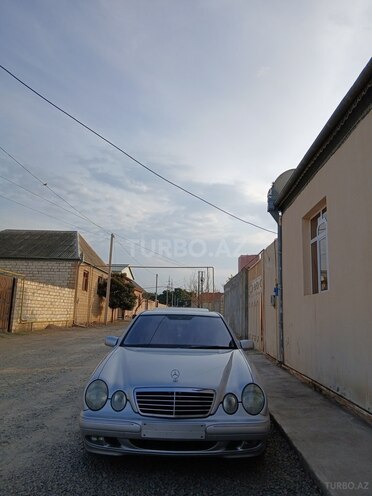 Mercedes E 240 1999, 320,000 km - 2.4 l - Şəmkir