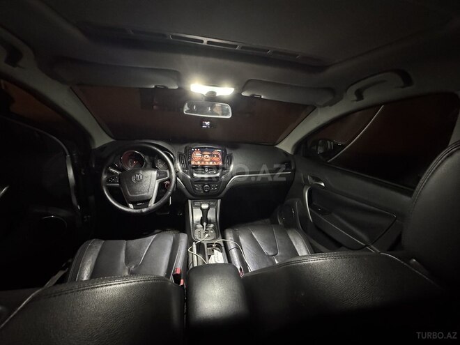 MG 5 2013, 116,000 km - 1.5 л - Bakı