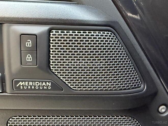 Land Rover Defender 2022, 13,869 km - 5.0 l - Bakı