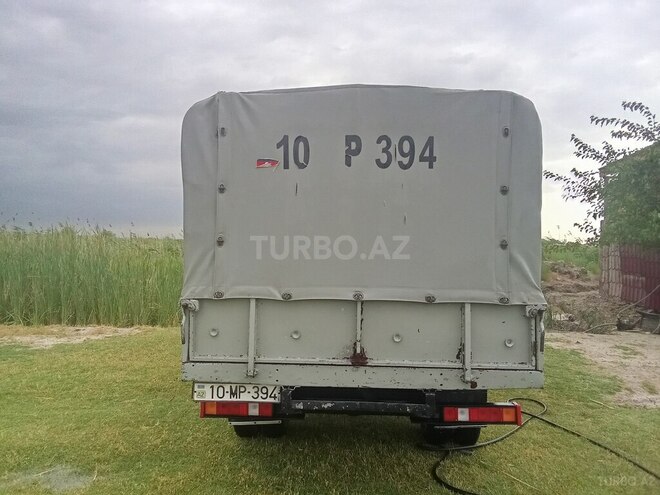GAZ 33021 1998, 200,000 km - 2.4 l - Salyan