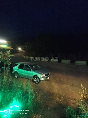 Mercedes ML 320 4MATIC 2005, 315,000 km - 3.2 l - Bərdə