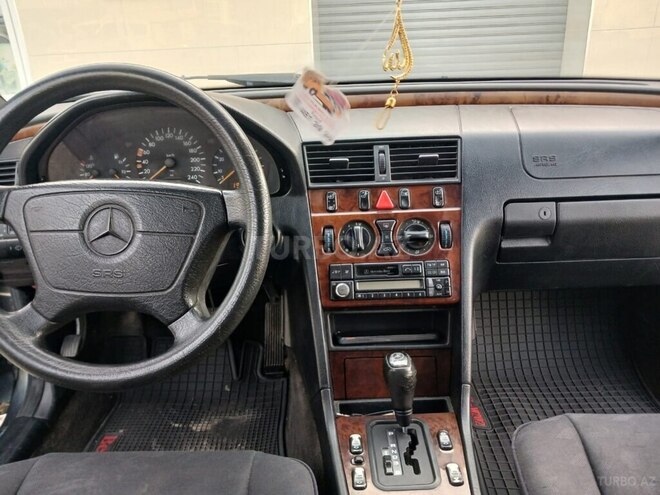 Mercedes C 220 1996, 435,983 km - 2.2 l - Sumqayıt