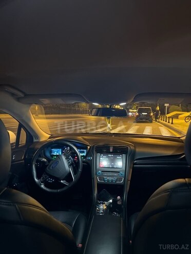 Ford Fusion (North America)-18