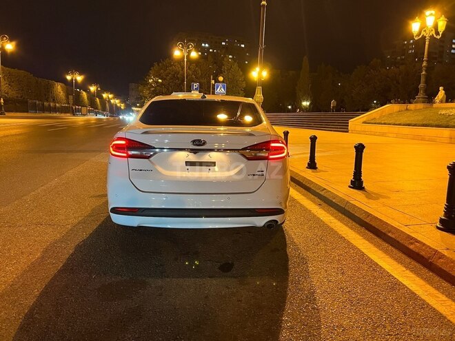 Ford Fusion (North America)-15