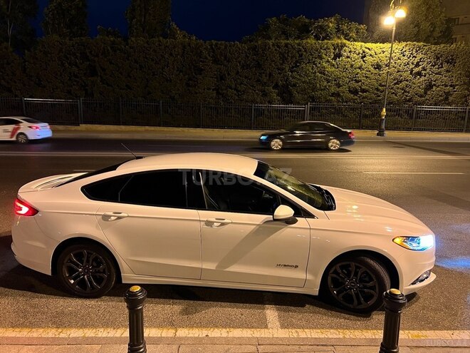 Ford Fusion (North America)-20