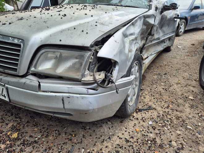 Mercedes C 180 1997, 355,000 km - 1.8 l - Gəncə