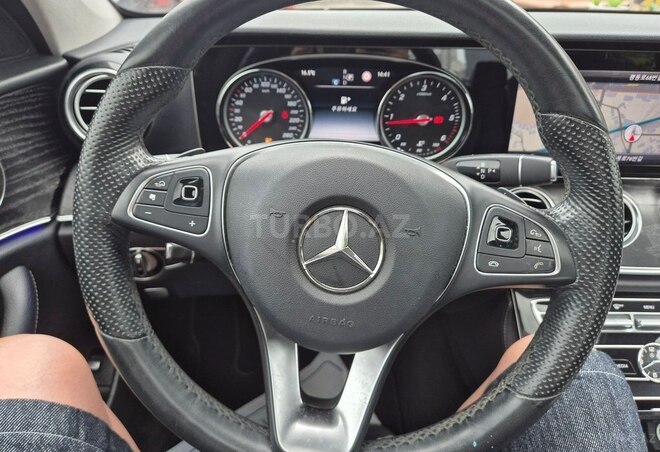 Mercedes E 220 d 2017, 164,000 km - 2.0 l - Bakı