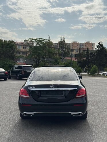 Mercedes E 220 d 2017, 164,000 km - 2.0 l - Bakı