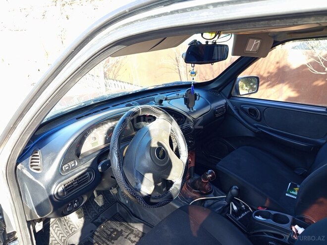 Chevrolet Niva 2014, 265,000 km - 1.7 l - Sabirabad