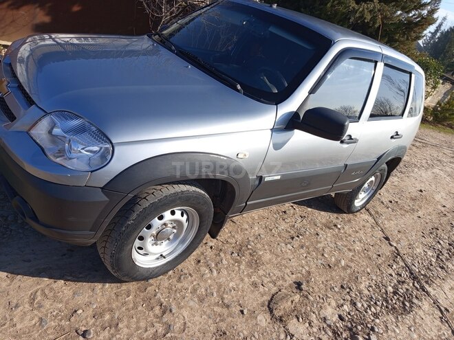 Chevrolet Niva 2014, 265,000 km - 1.7 l - Sabirabad