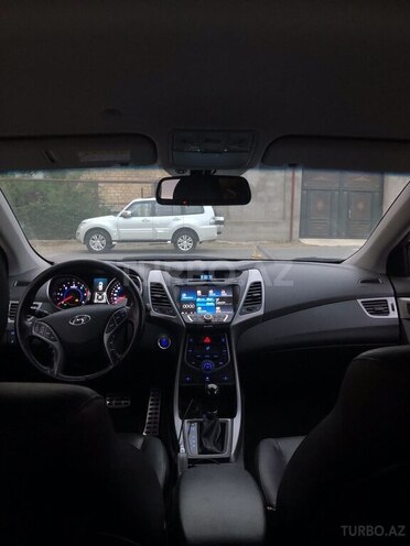 Hyundai Avante 2015, 212,949 km - 1.6 л - Bakı