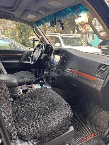 Mitsubishi Pajero 2007, 220,000 km - 3.0 l - Bakı