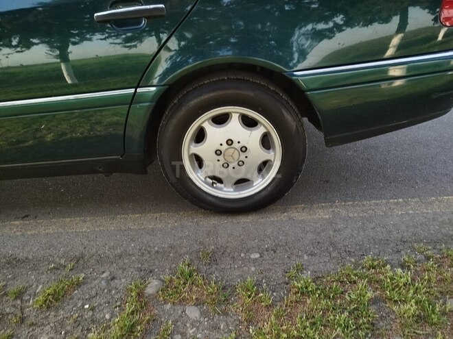 Mercedes C 180 1995, 422,000 km - 1.8 l - Masallı