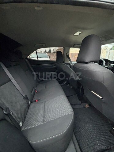 Toyota Corolla 2013, 200,008 km - 1.6 l - Bakı