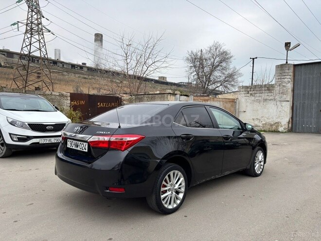 Toyota Corolla 2013, 200,008 km - 1.6 l - Bakı