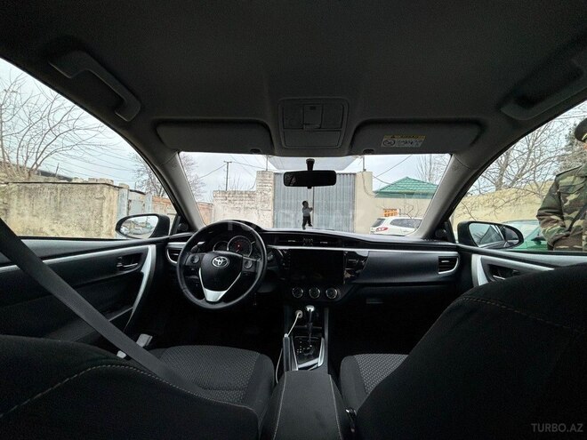 Toyota Corolla 2013, 200,008 km - 1.6 l - Bakı
