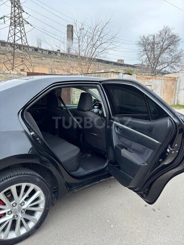Toyota Corolla 2013, 200,008 km - 1.6 l - Bakı