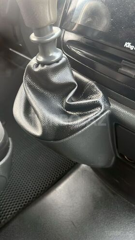 Mercedes Vito 113 2011, 335,000 km - 2.1 l - Bakı