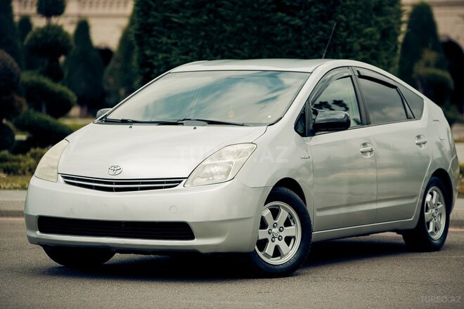 Toyota Prius-1