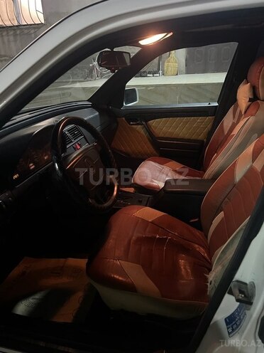 Mercedes C 180 1996, 235,803 km - 1.8 l - Bakı