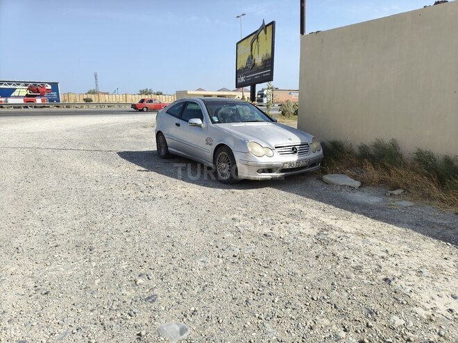 Mercedes C 200 2001, 275,461 km - 2.0 l - Bakı