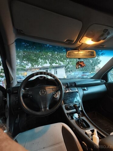 Mercedes C 200 2001, 275,461 km - 2.0 l - Bakı