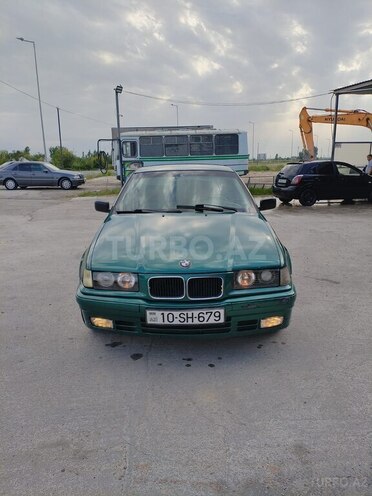BMW 318 1993, 200,000 km - 1.8 l - Göyçay