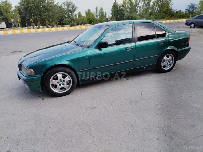 BMW 318 1993, 200,000 km - 1.8 l - Göyçay