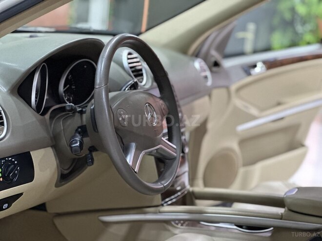 Mercedes ML 350 2008, 258,000 km - 3.5 l - Sumqayıt