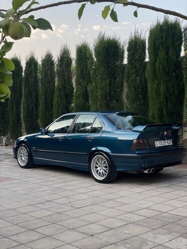BMW 320 1994, 470,000 km - 2.0 l - Bakı